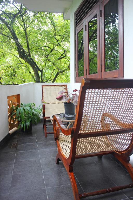 Bedspace Unawatuna Luaran gambar