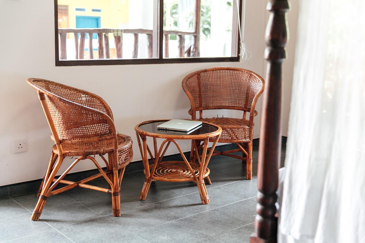Bedspace Unawatuna Luaran gambar