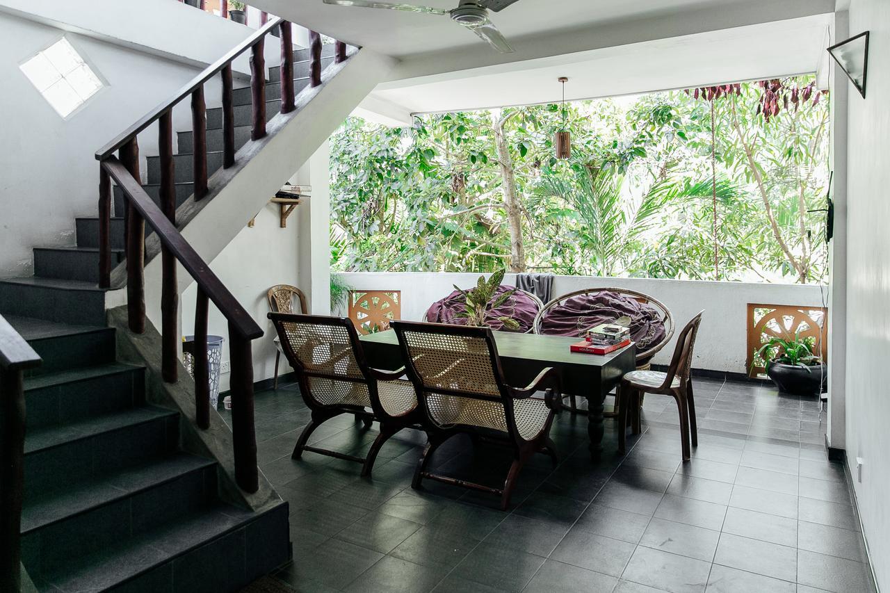 Bedspace Unawatuna Luaran gambar